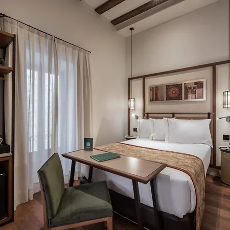 فندق Aurea 4*